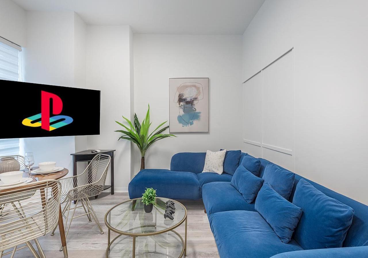 Apartamento Luxurious 3bd In Heart Of Downtown Free Parking On-site 5 Min Walk To Bell Center Montreal